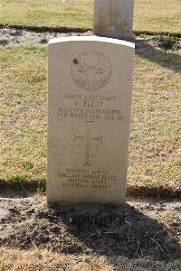 Ismailia War Memorial Cemetery - Flett, Frederick